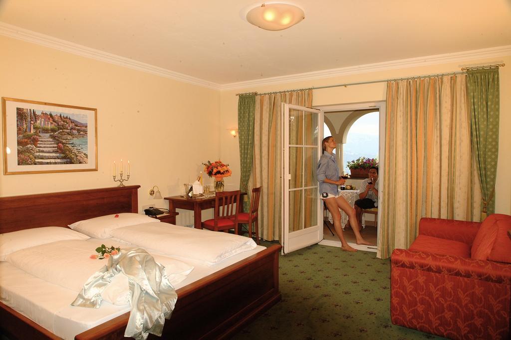 Hotel Koenig Laurin San Genesio Atesino Zewnętrze zdjęcie